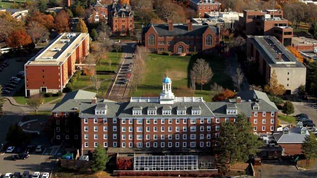 tufts university college tours